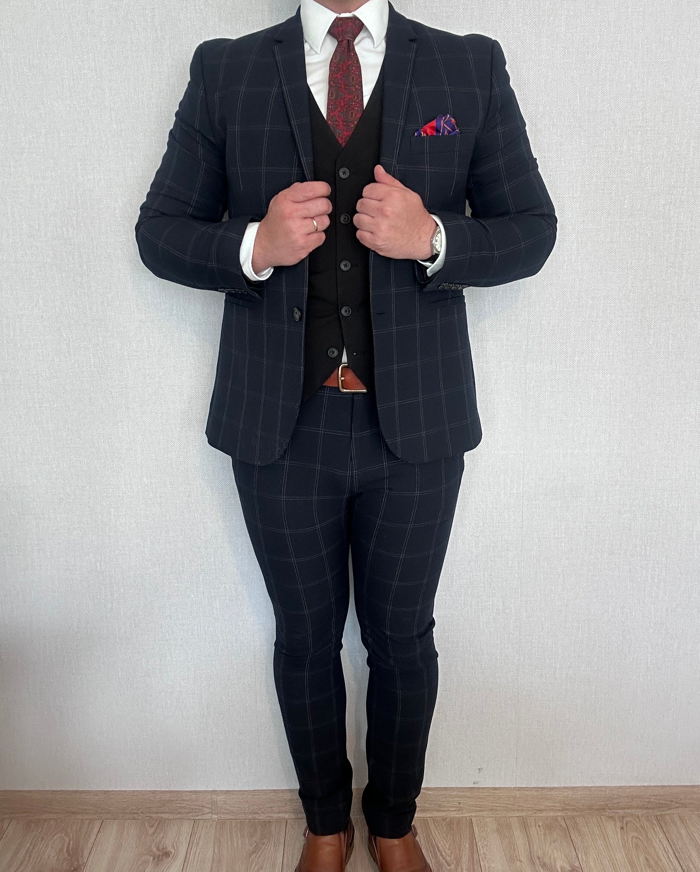 Garnitur ciemnogranatowy krata H&M 50