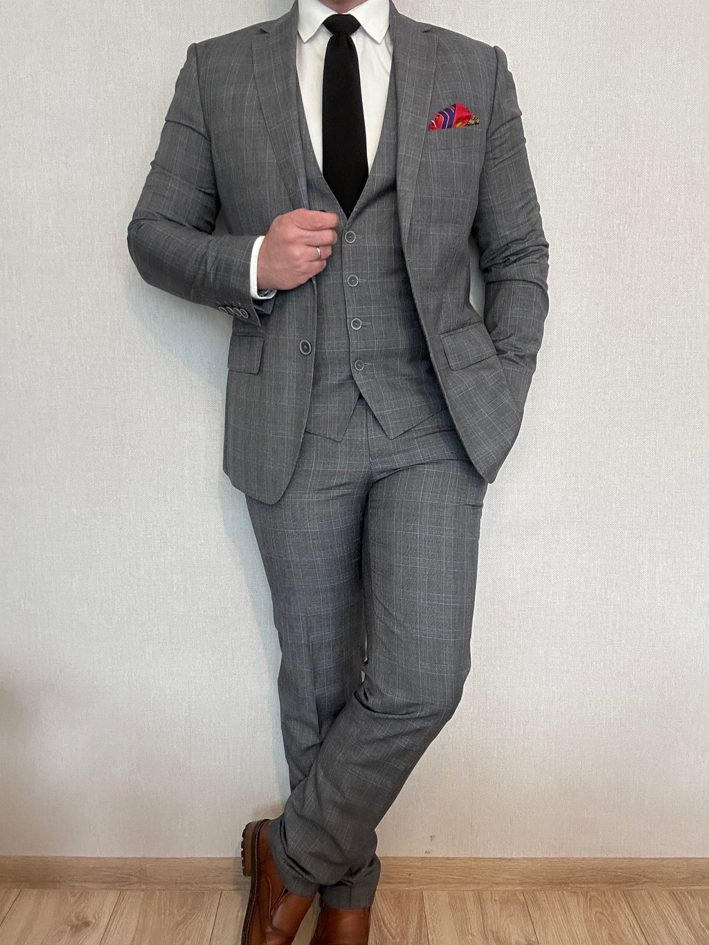 Trzyczęściowy garnitur szary krata Próchnik