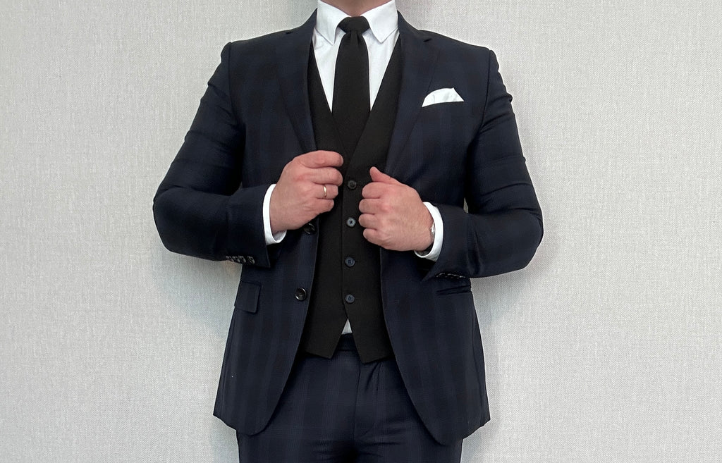 Garnitur wełniany granatowy krata JOOP 48