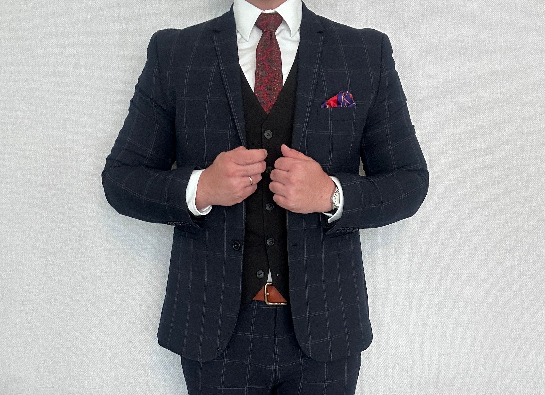 Garnitur ciemnogranatowy krata H&M 50